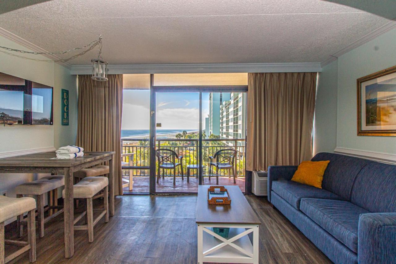 Oversized Ocean View Queen Suite With Beautiful Fireplace And Accents - Sleeps 4 Guests! Myrtle Beach Bagian luar foto